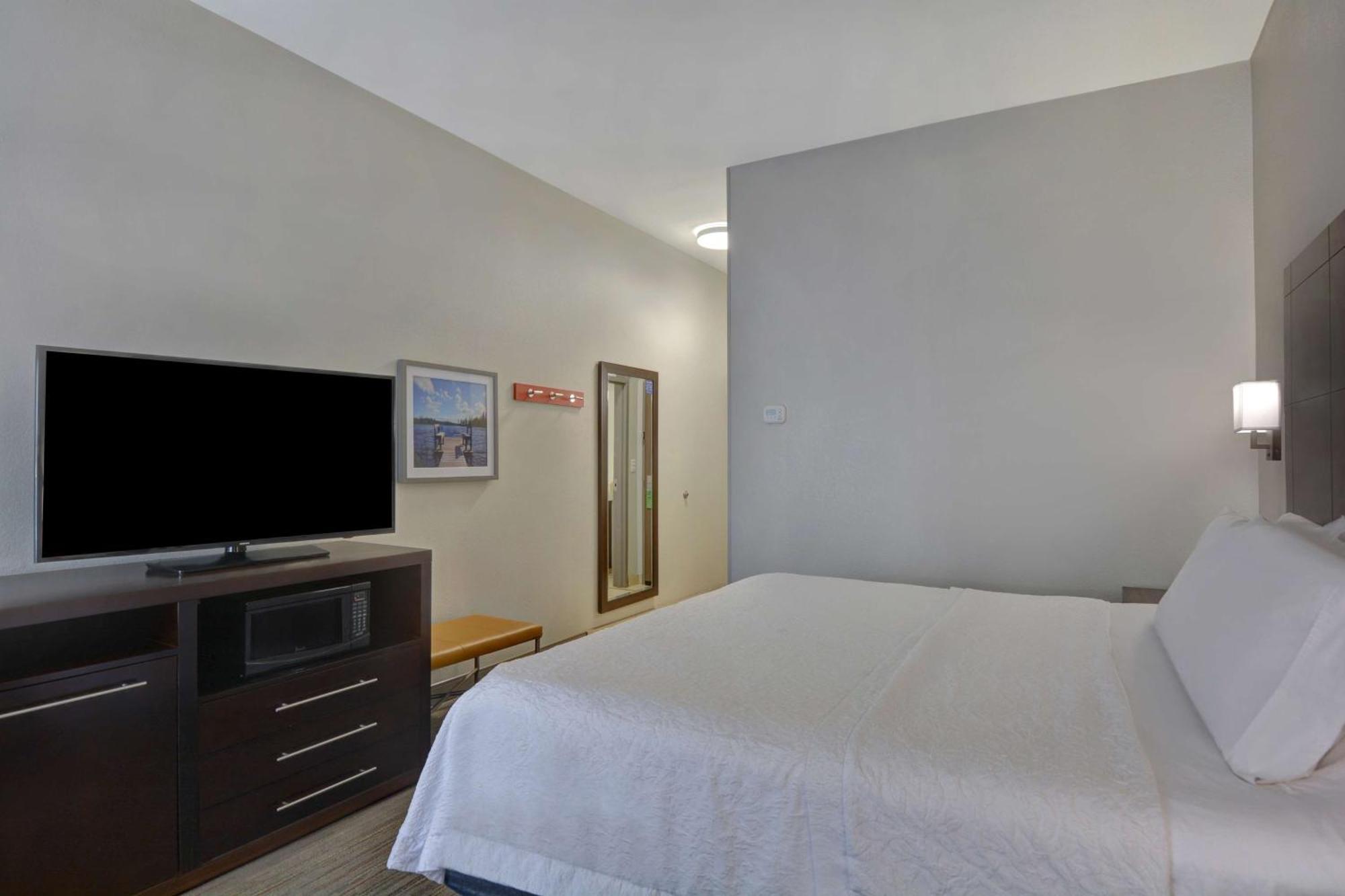 Hampton Inn Greenwood Buitenkant foto