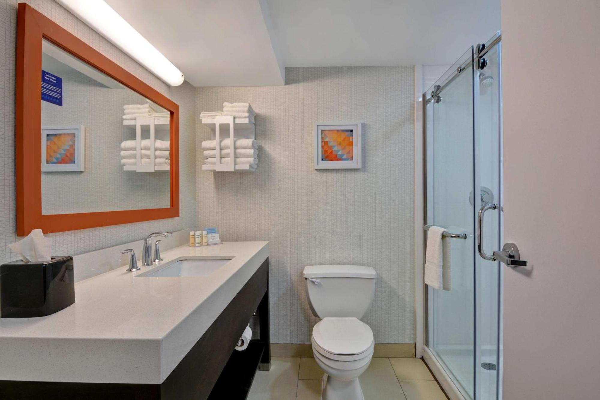 Hampton Inn Greenwood Buitenkant foto