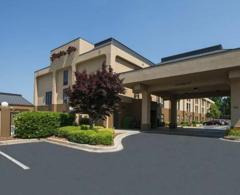 Hampton Inn Greenwood Buitenkant foto
